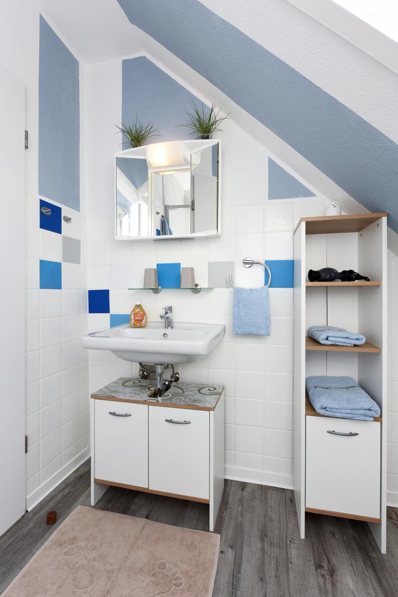 Ferienwohnung Ankerplatz Im Gaestehaus Kock Neuharlingersiel Exteriör bild